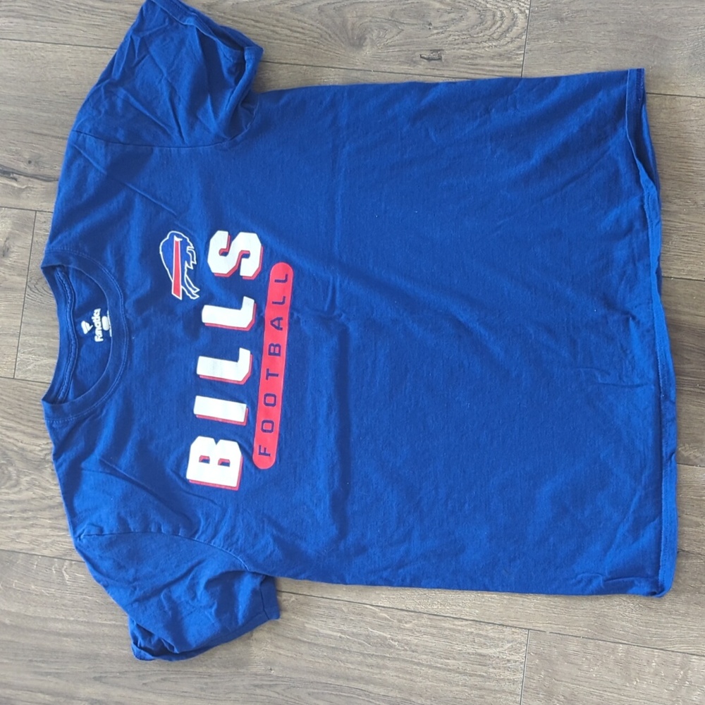 Buffalo Bills T-shirt, L